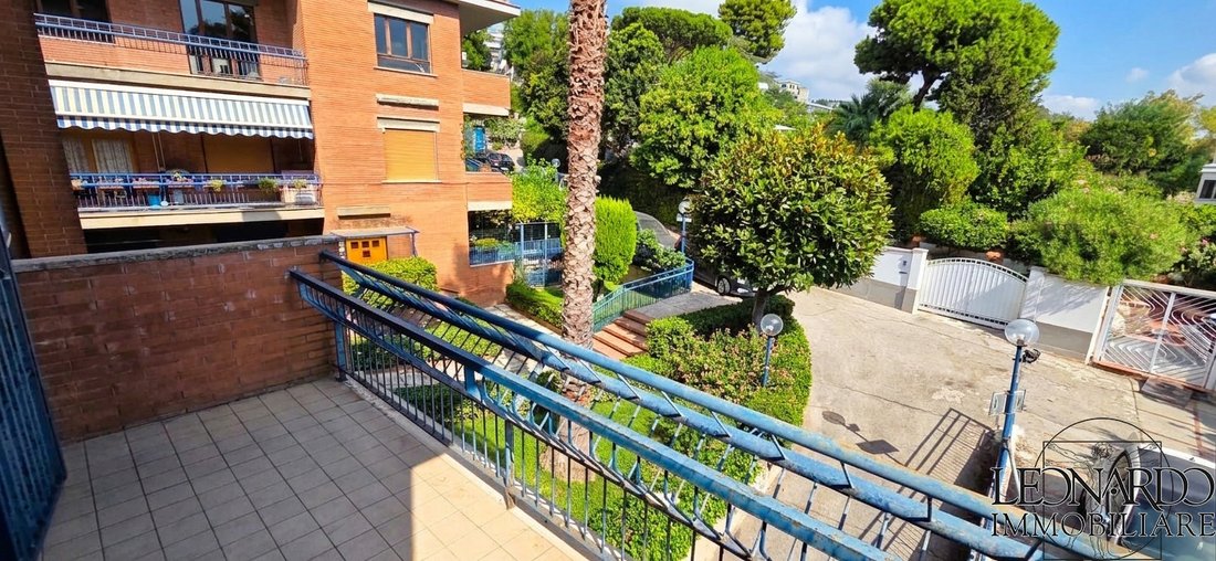 Apartment in Naples, Campania, Italy 4 - 16650881
