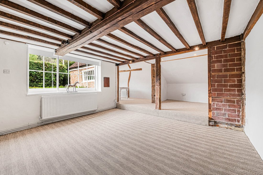 House in Barcombe, England 3 - 18821339