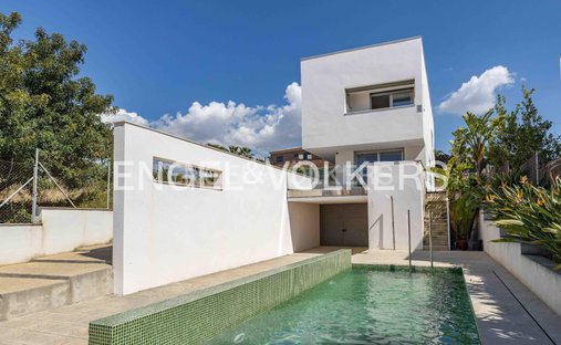 House in el Vendrell, Catalonia, Spain 1