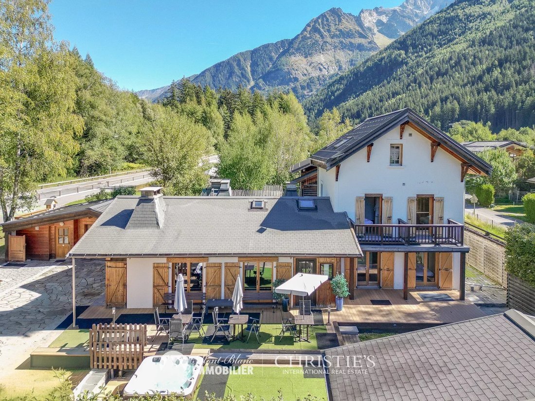 Maison à Chamonix-Mont-Blanc, Auvergne-Rhône-Alpes, France 1 - 18821465