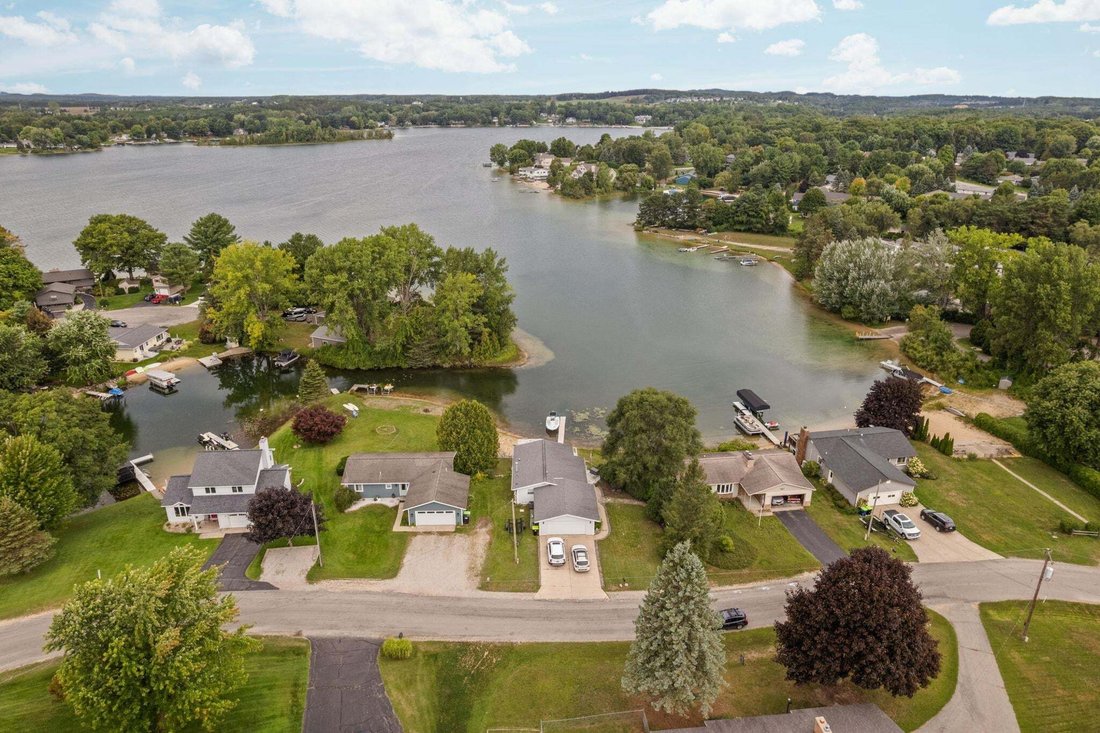 Haus in Traverse City, Michigan, Vereinigte Staaten 1 - 18822878