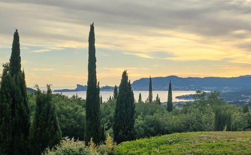 Villa en Saint-Cyr-sur-Mer, Provenza-Alpes-Costa Azul, Francia 1