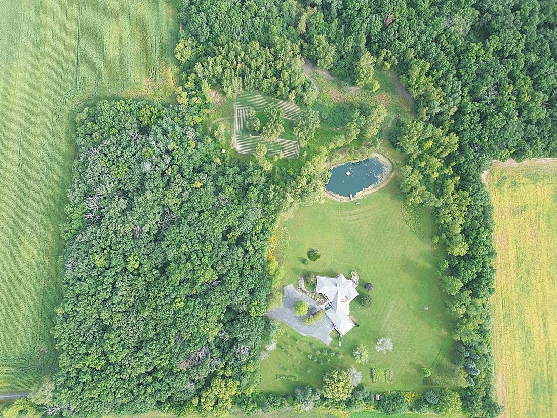 House in Franksville, Wisconsin, United States 3 - 18823502