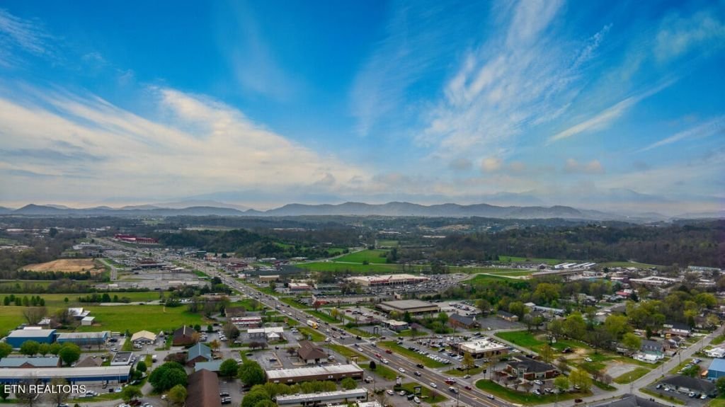 Land in Sevierville, Tennessee, United States 2 - 18825886