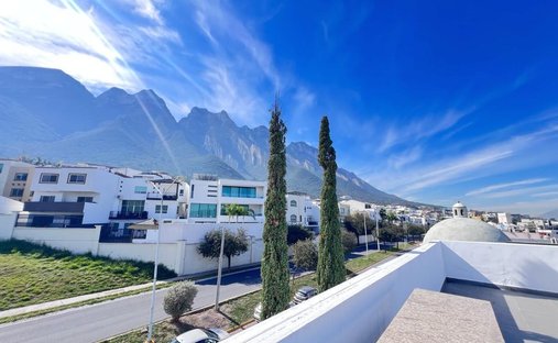 House in Monterrey, Nuevo Leon, Mexico 1