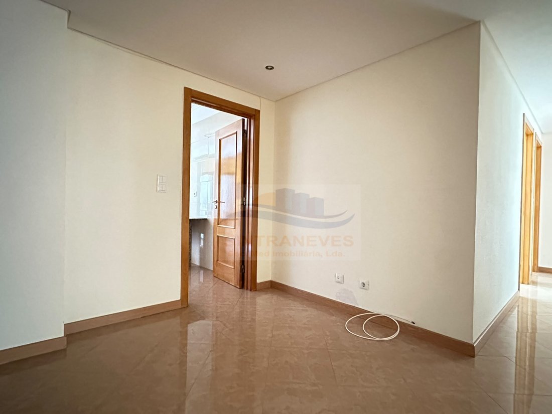 Apartamento en Mina de Agua, Distrito de Lisboa, Portugal 3 - 18825289