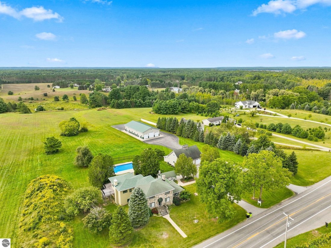 Haus in Traverse City, Michigan, Vereinigte Staaten 3 - 18117114