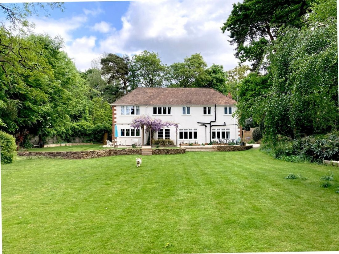 Casa en Stoke Poges, Inglaterra 2 - 18823176