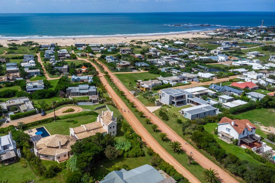 Land in Faro José Ignacio, Departamento Maldonado, Uruguay 2 - 18821226
