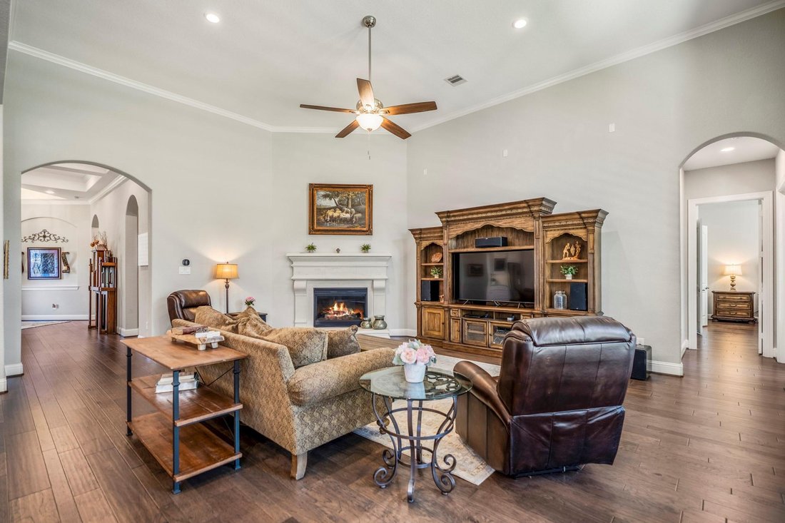 Casa a Pinehurst, Texas, Stati Uniti 5 - 18824360