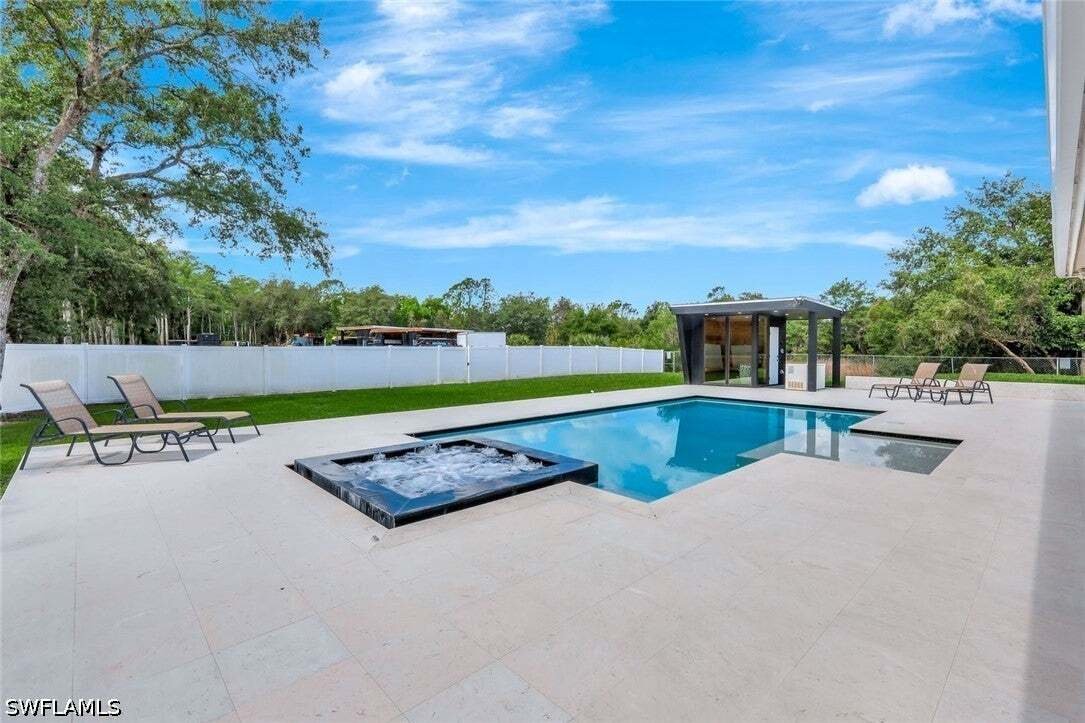 House in Naples, Florida, United States 2 - 18822752