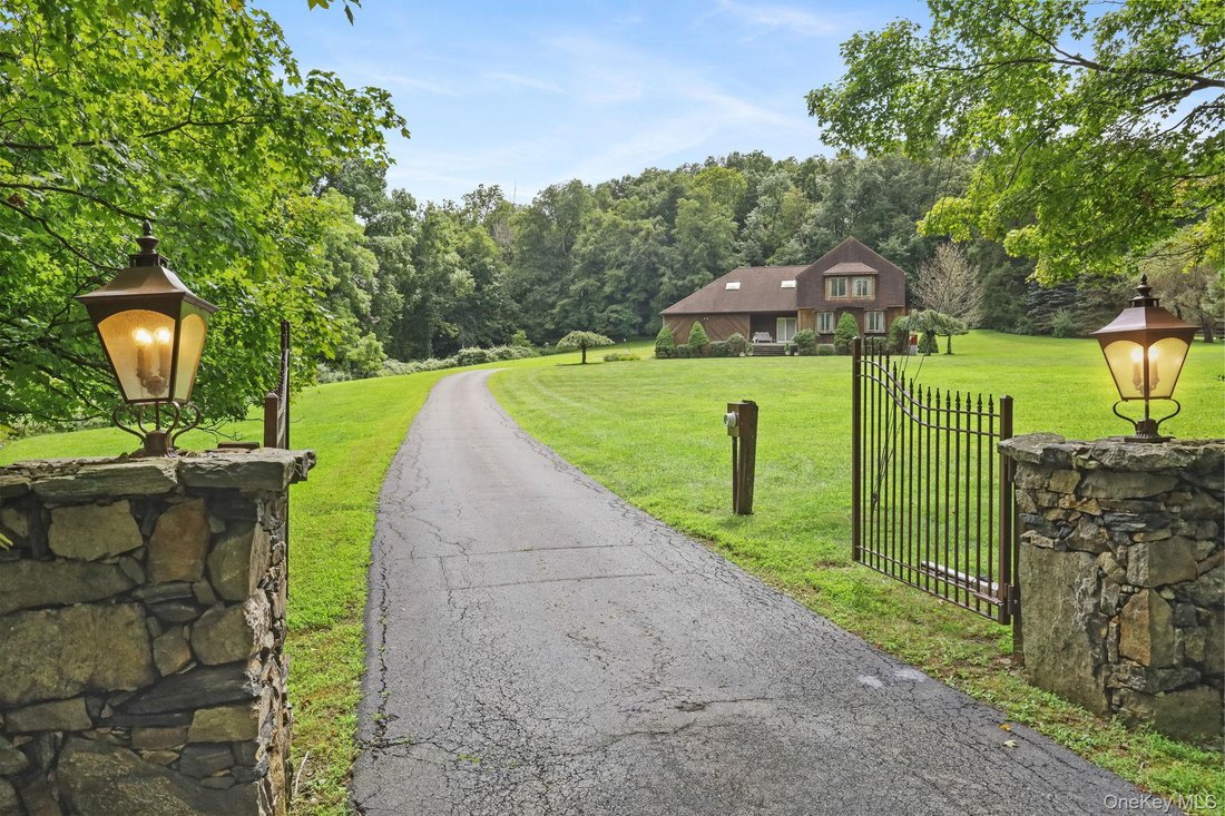 House in Goldens Bridge, New York, United States 4 - 18826103