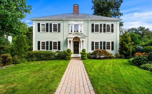 House in Belmont, Massachusetts, United States 1