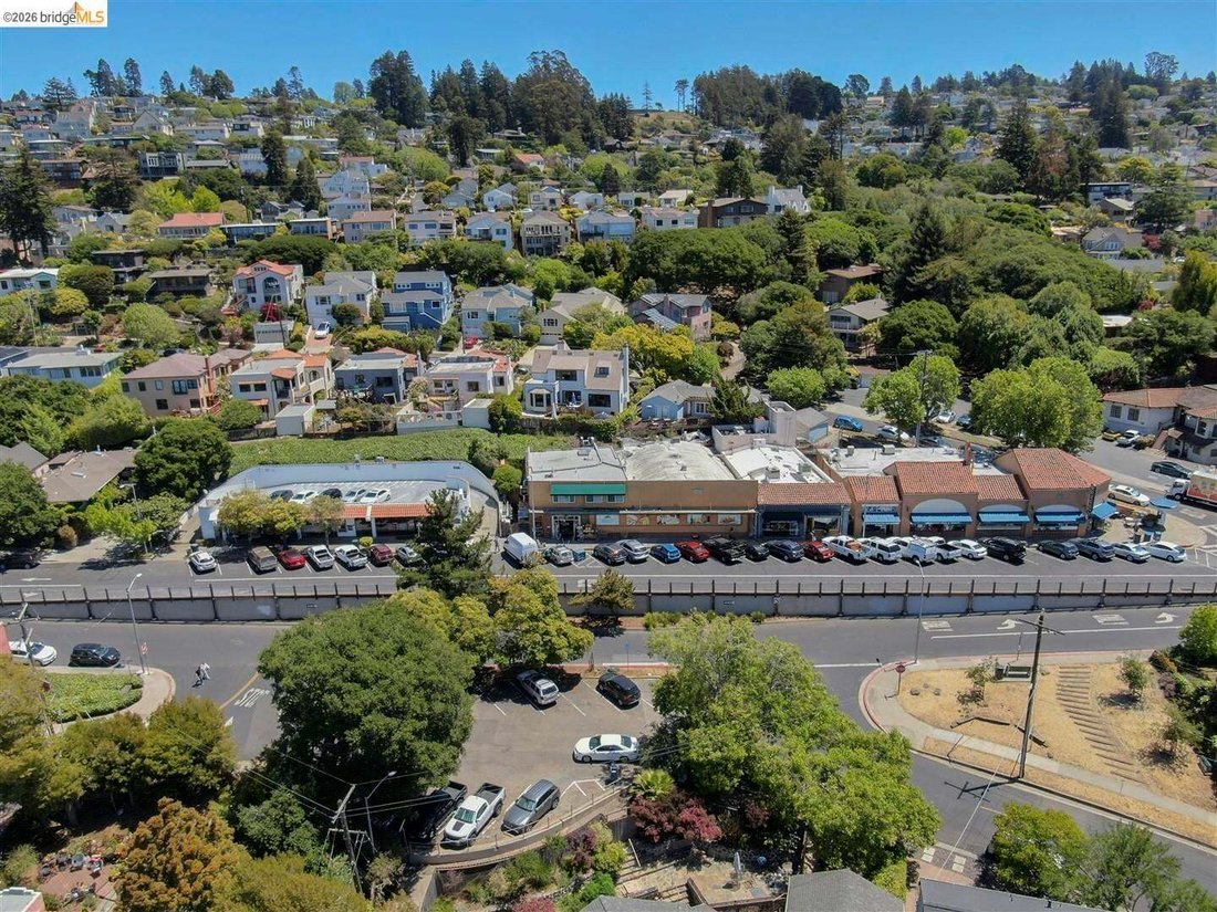 House in Berkeley, California, United States 3 - 18823590