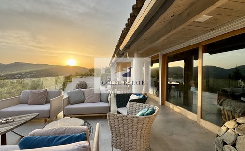 Villa en La Croix-Valmer, Provenza-Alpes-Costa Azul, Francia 1