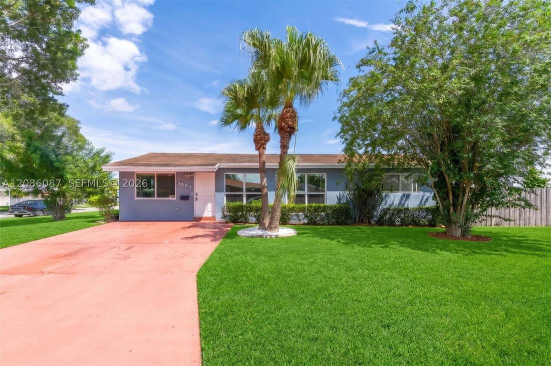 Casa a Pembroke Pines, Florida, Stati Uniti 1 - 18824303