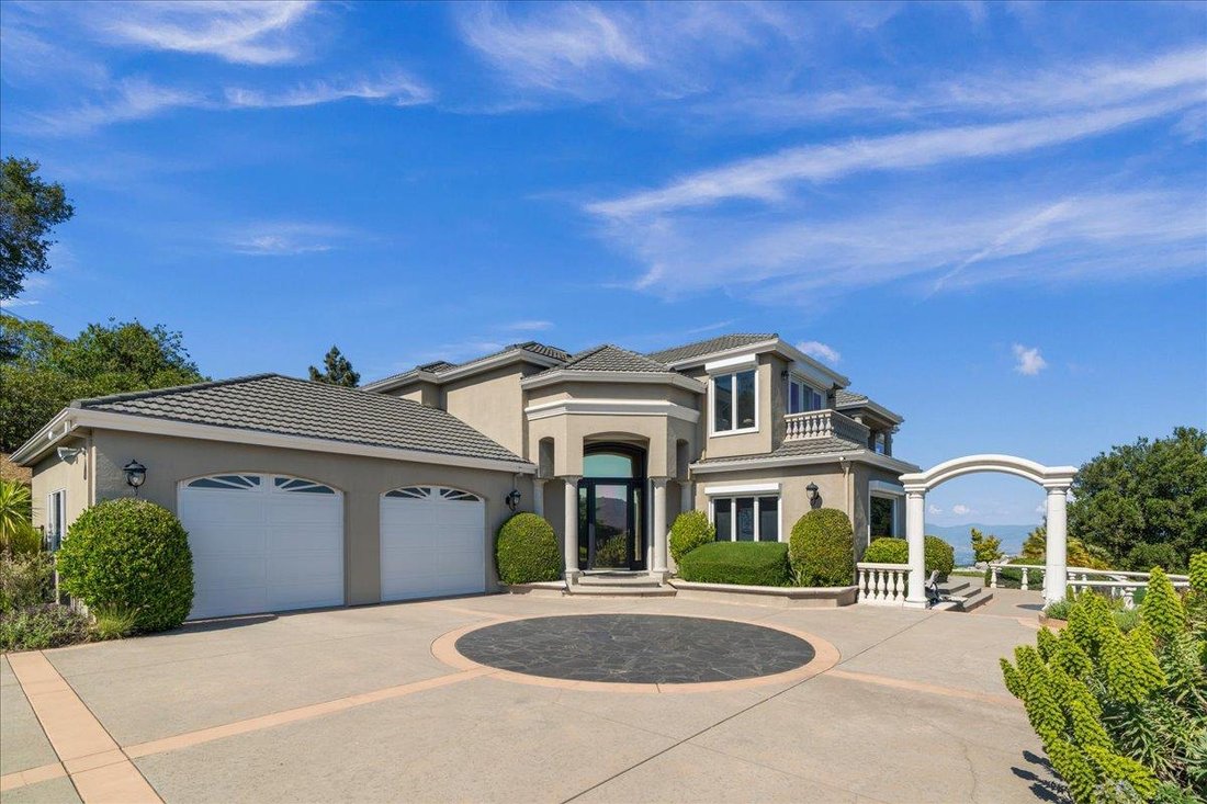 House in Los Gatos, California, United States 2 - 18824592