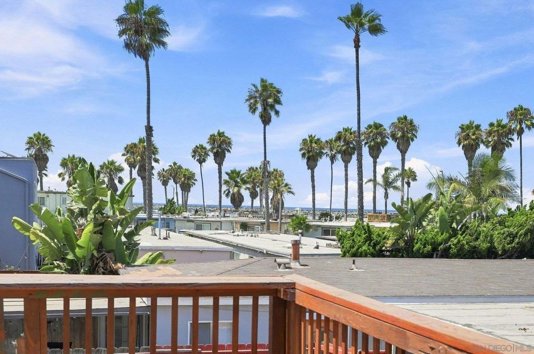 San Diego, California, United States 4 - 18823972