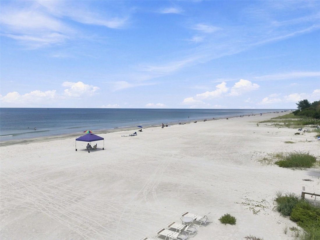 Condominio en Indian Shores, Florida, Estados Unidos 4 - 18824101