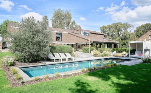 Haus in Villeneuve-d'Ascq, Nordfrankreich, Frankreich 1