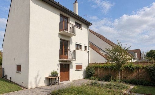 Maison à Thiers, Le Raincy, France 1
