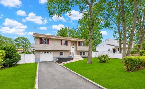 Casa en Lake Ronkonkoma, Nueva York, Estados Unidos 1
