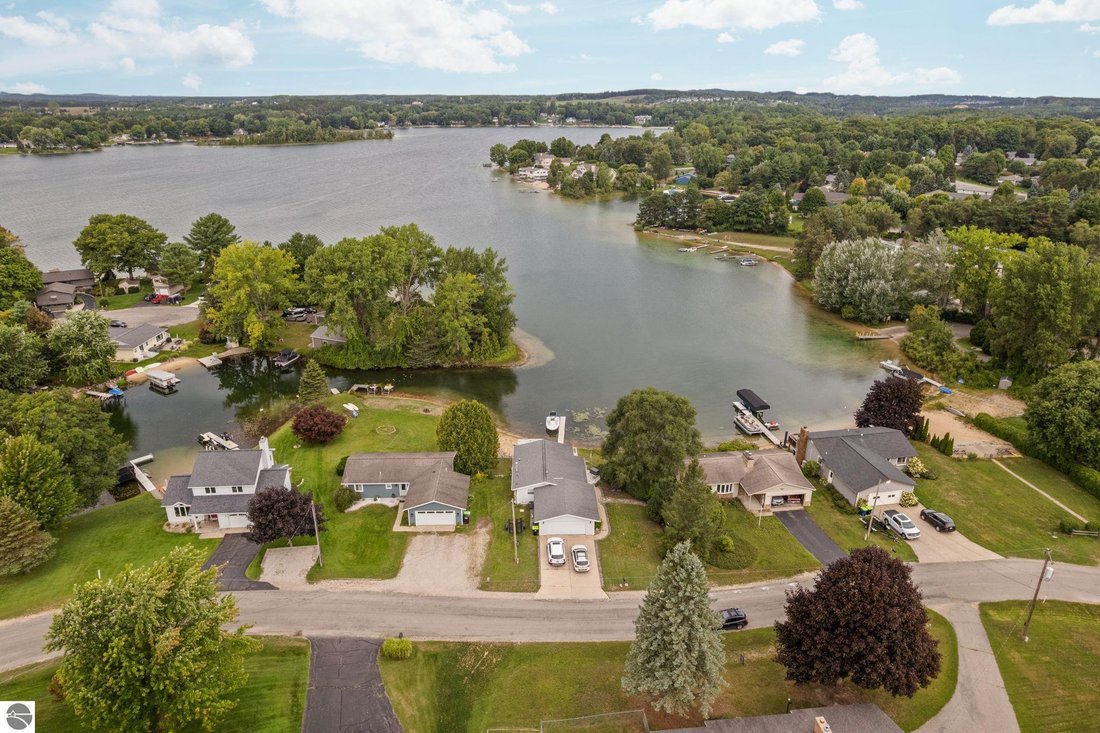 Haus in Traverse City, Michigan, Vereinigte Staaten 1 - 18822850