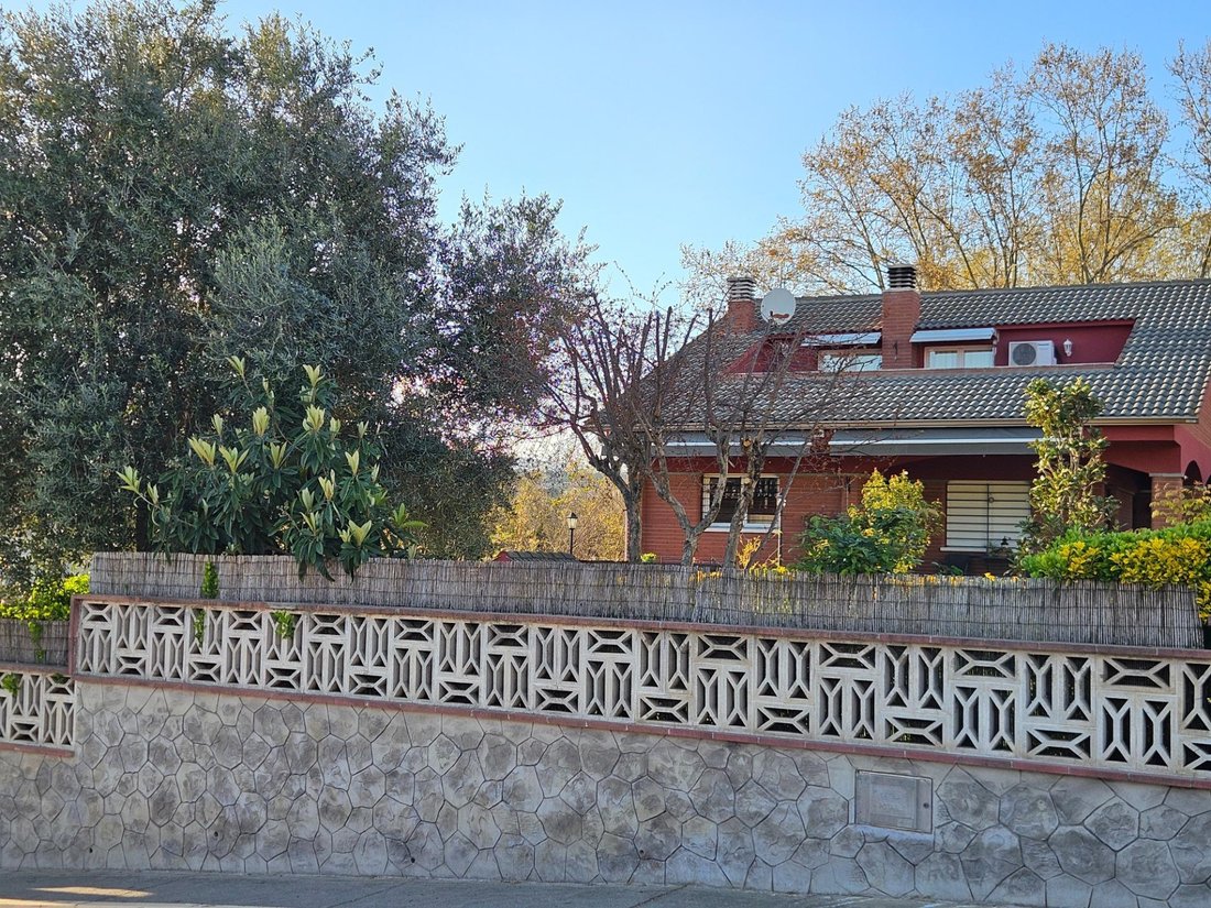 Villa a Santa Eulàlia de Ronçana, Catalogna, Spagna 3 - 18826705