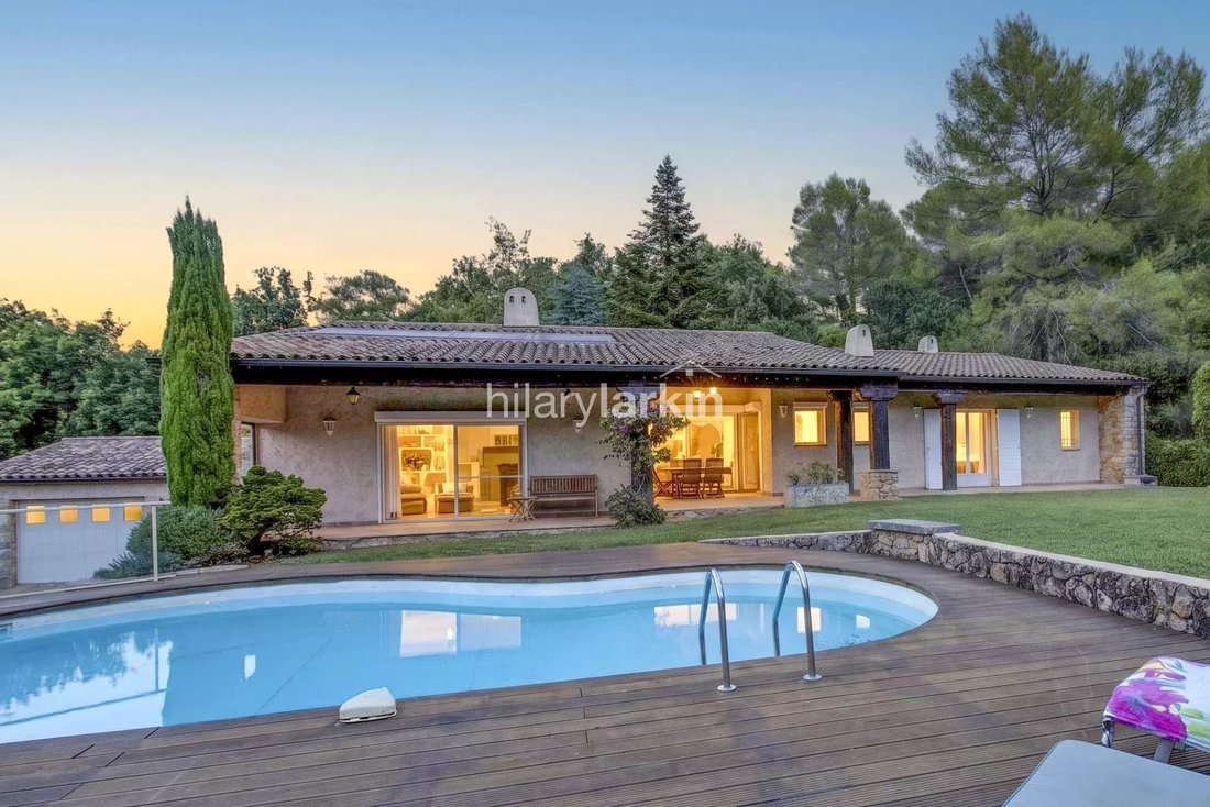 Villa en Mougins, Provenza-Alpes-Costa Azul, Francia 3 - 18825103