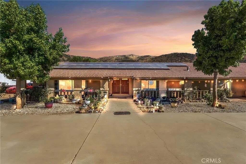 House in Acton, California, United States 1 - 18824093