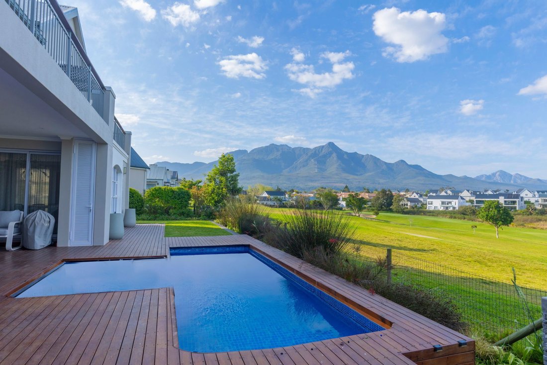 Maison à Kingswood Golf Estate, Cap occidental, Afrique du Sud 2 - 18807775
