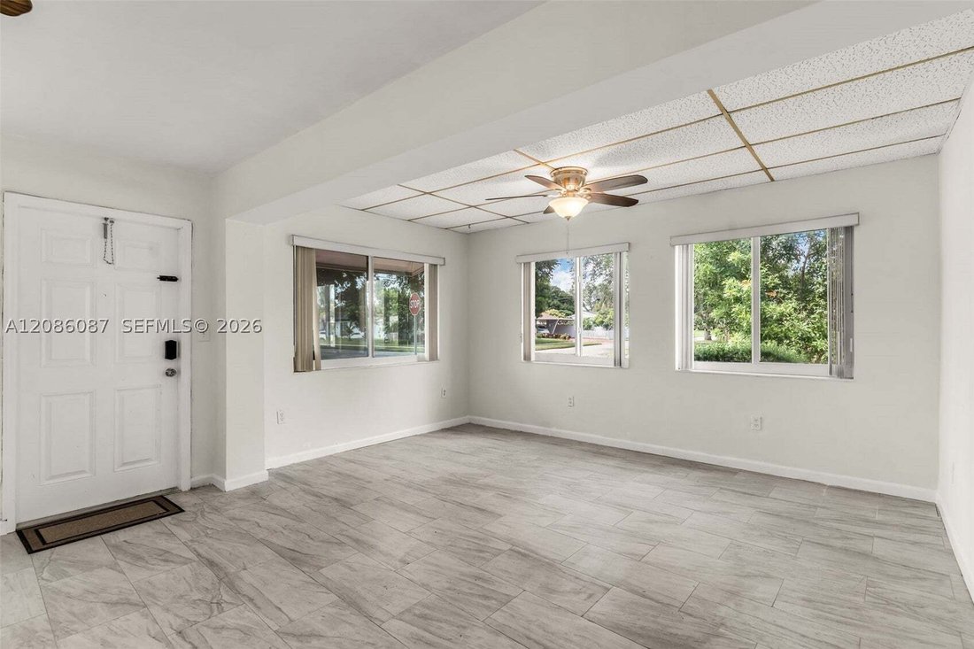 Casa a Pembroke Pines, Florida, Stati Uniti 5 - 18824303