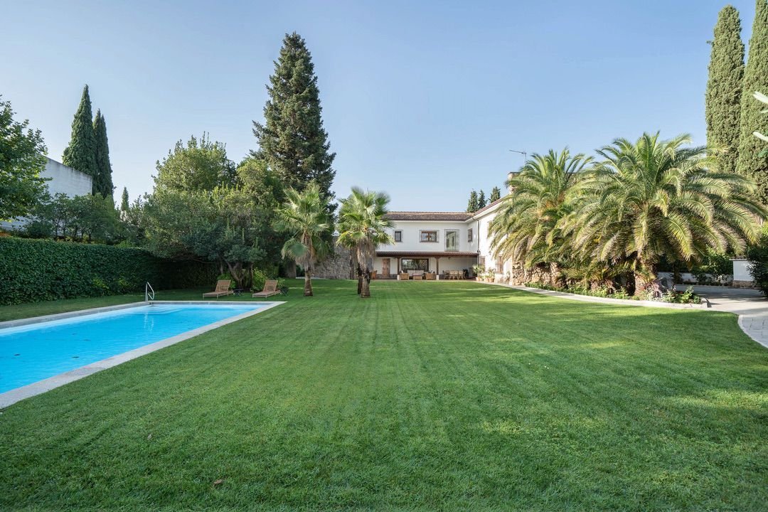 Chalet in Aravaca, Madrid, Spanien 5 - 18821611