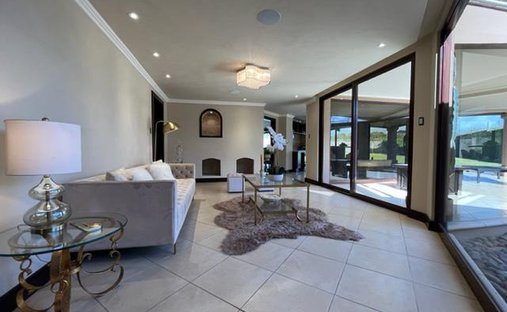 Casa en Santa Cecilia, Heredia, Costa Rica 1
