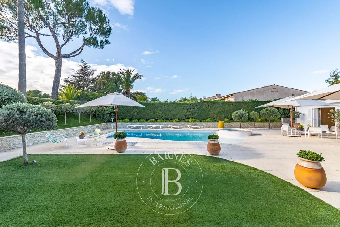 Villa en Vaug, Villeneuve-Loubet, Francia 4 - 18821627