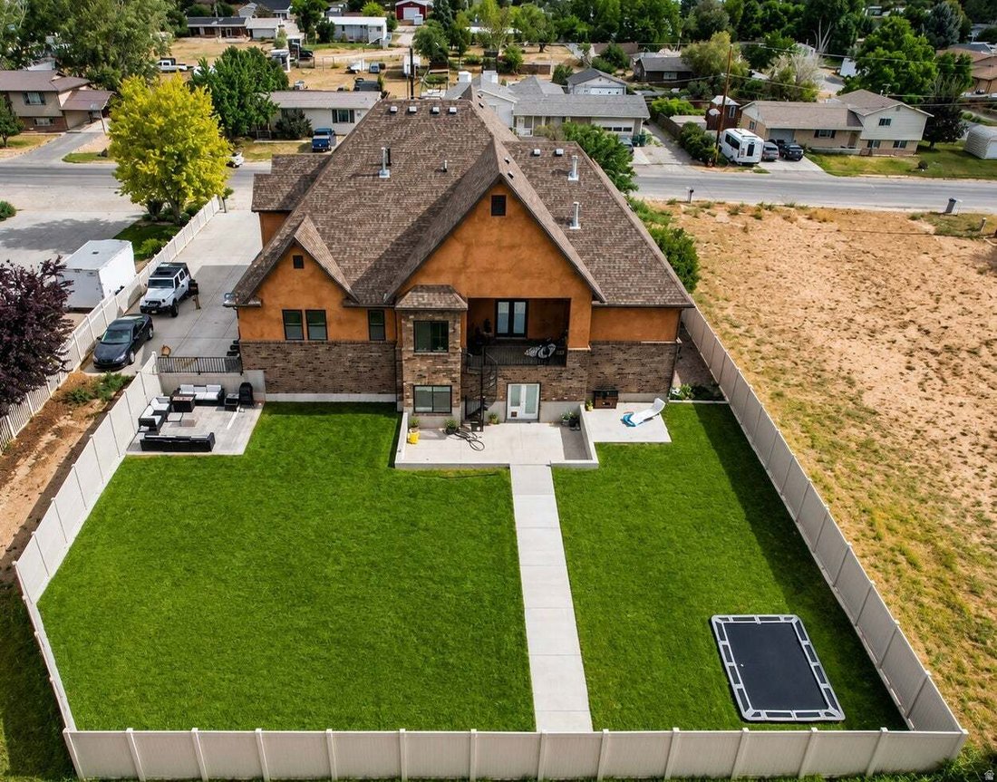 House in Vernal, Utah, United States 3 - 18823098