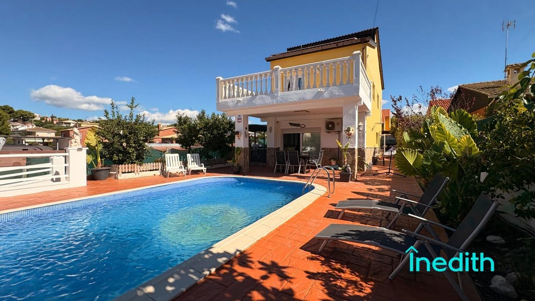 Villa en Cunit, Cataluña, España 1 - 18827322