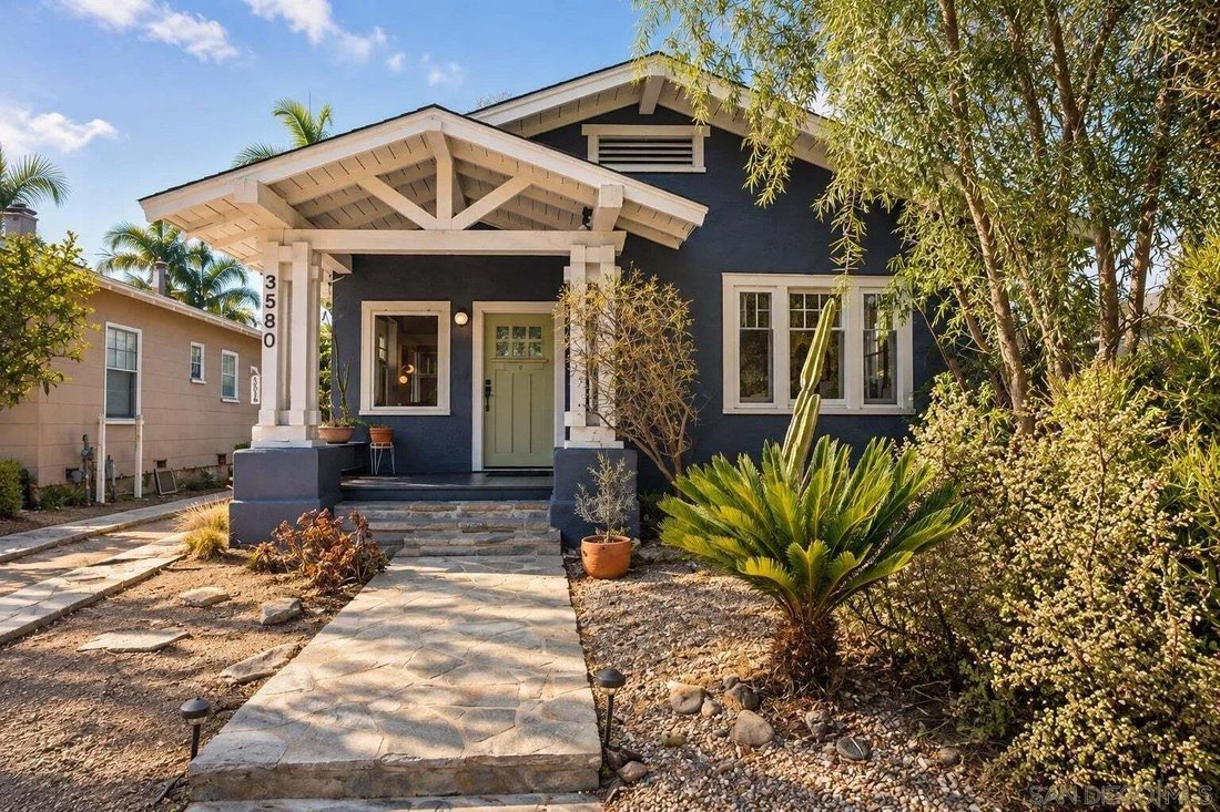 San Diego, California, United States 1 - 18824036