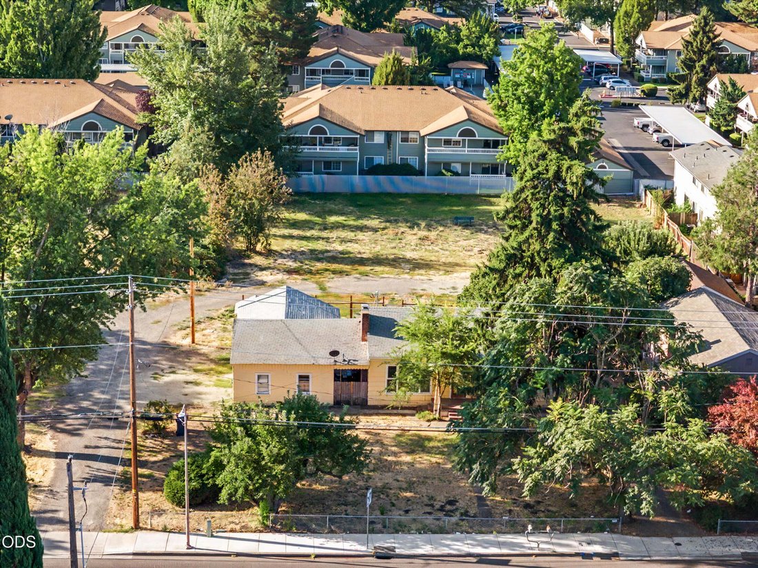 Casa en Medford, Oregón, Estados Unidos 3 - 18823236