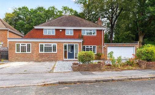 House in Grayshott, England 1