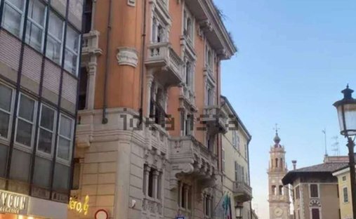 Apartamento en Centro, Parma, Emilia-Romaña 1