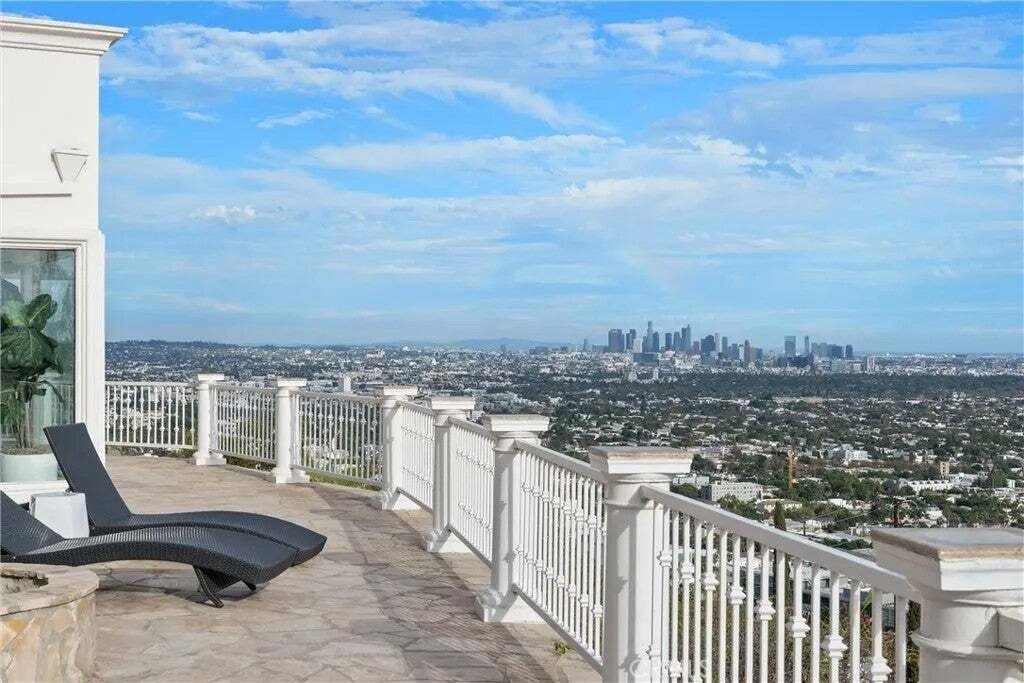 House in Los Angeles, California, United States 1 - 18826950