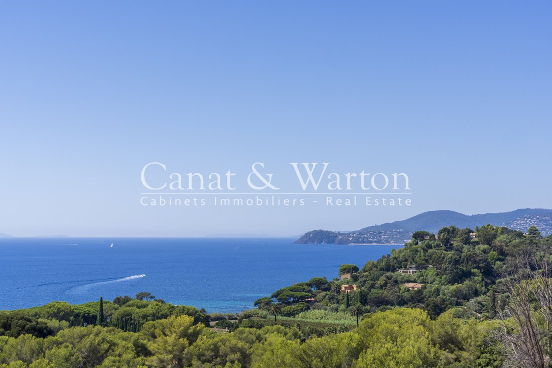 Villa en La Croix-Valmer, Provenza-Alpes-Costa Azul, Francia 1 - 18563151