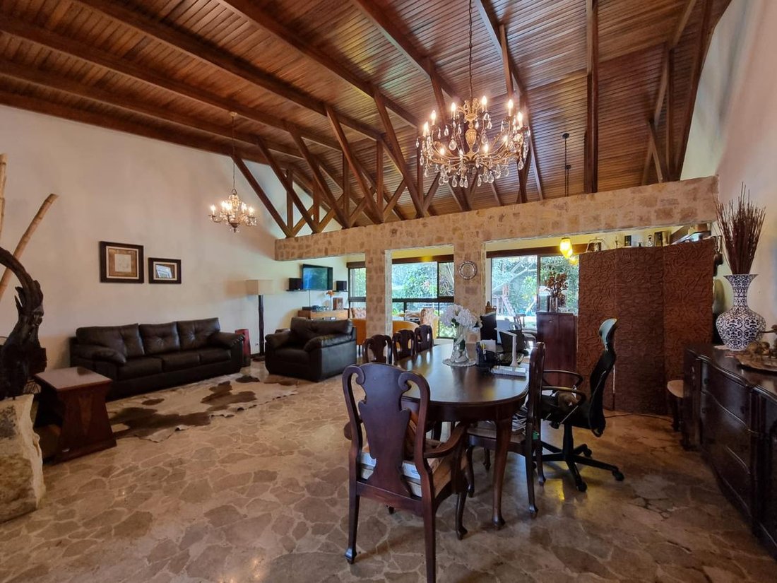 Casa en San Rafael, San José, Costa Rica 2 - 18822024