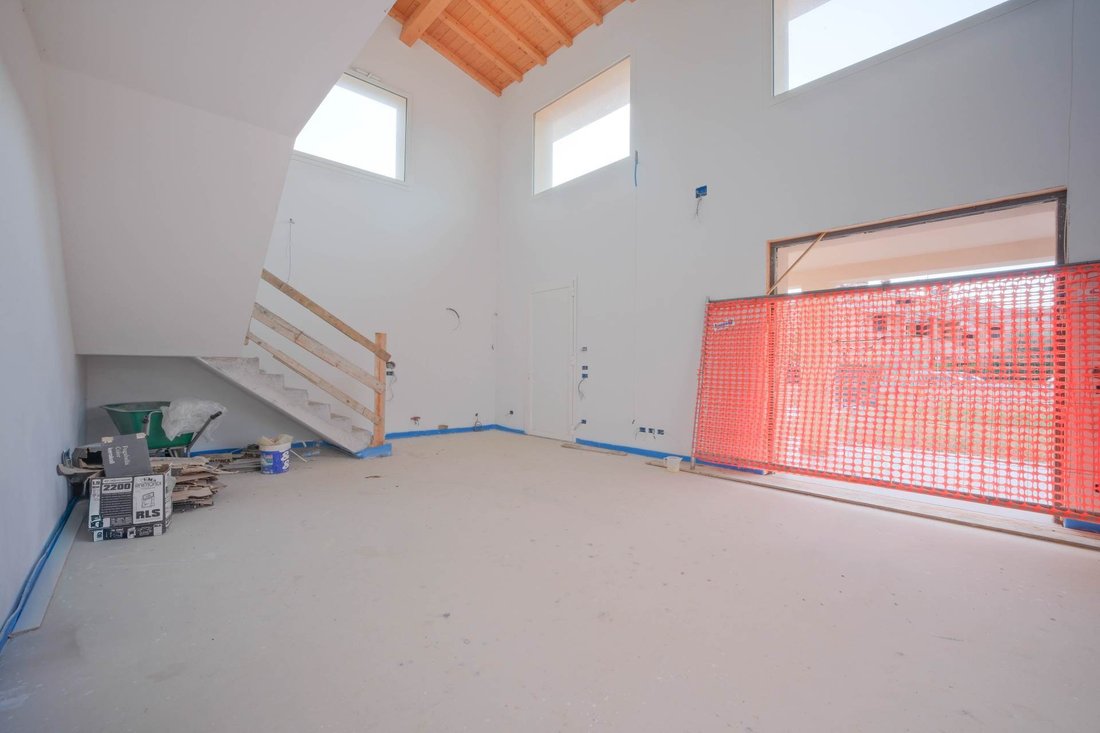 Townhouse in Seano, Comeana, Tuscany 5 - 18825011