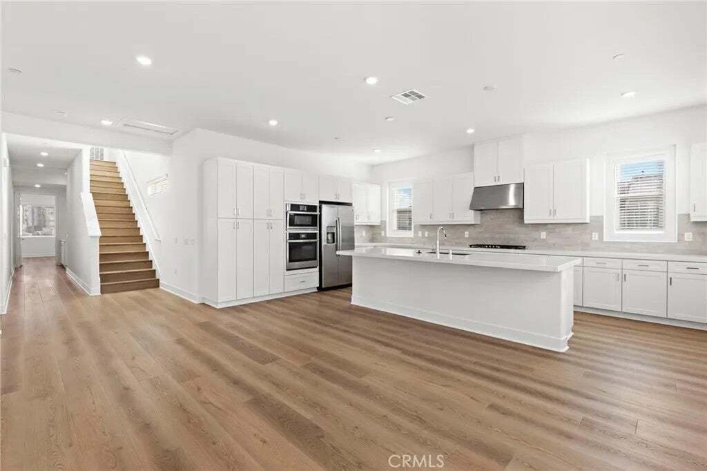Condo in Irvine, California, United States 5 - 18826937