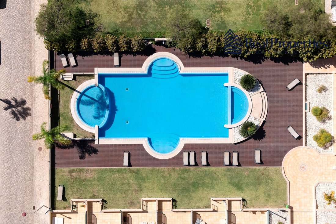 Villa en Vilamoura, Quarteira, Algarve 2 - 16135375