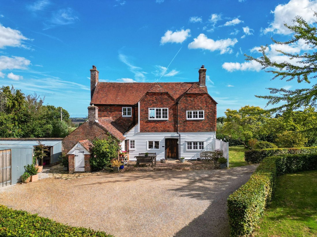 House in Appledore, England 3 - 18826654
