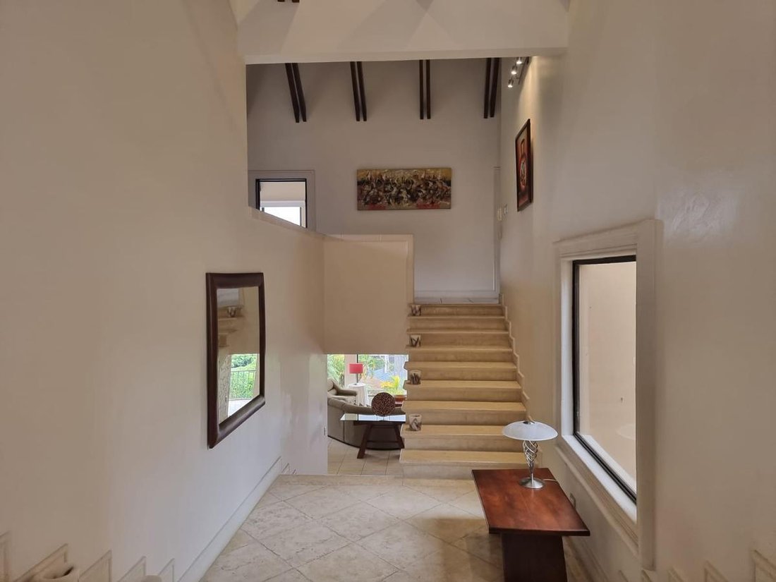 Casa en Escazú, San José, Costa Rica 4 - 18822001