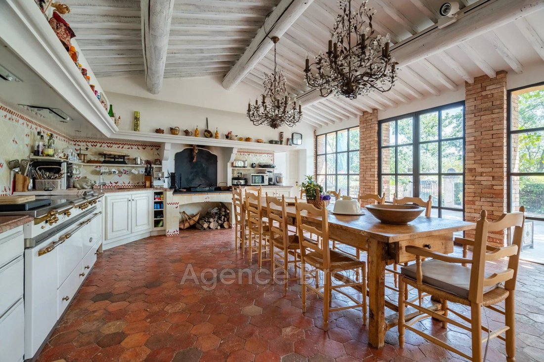 Villa en Le Tholonet, Provenza-Alpes-Costa Azul, Francia 5 - 18821540